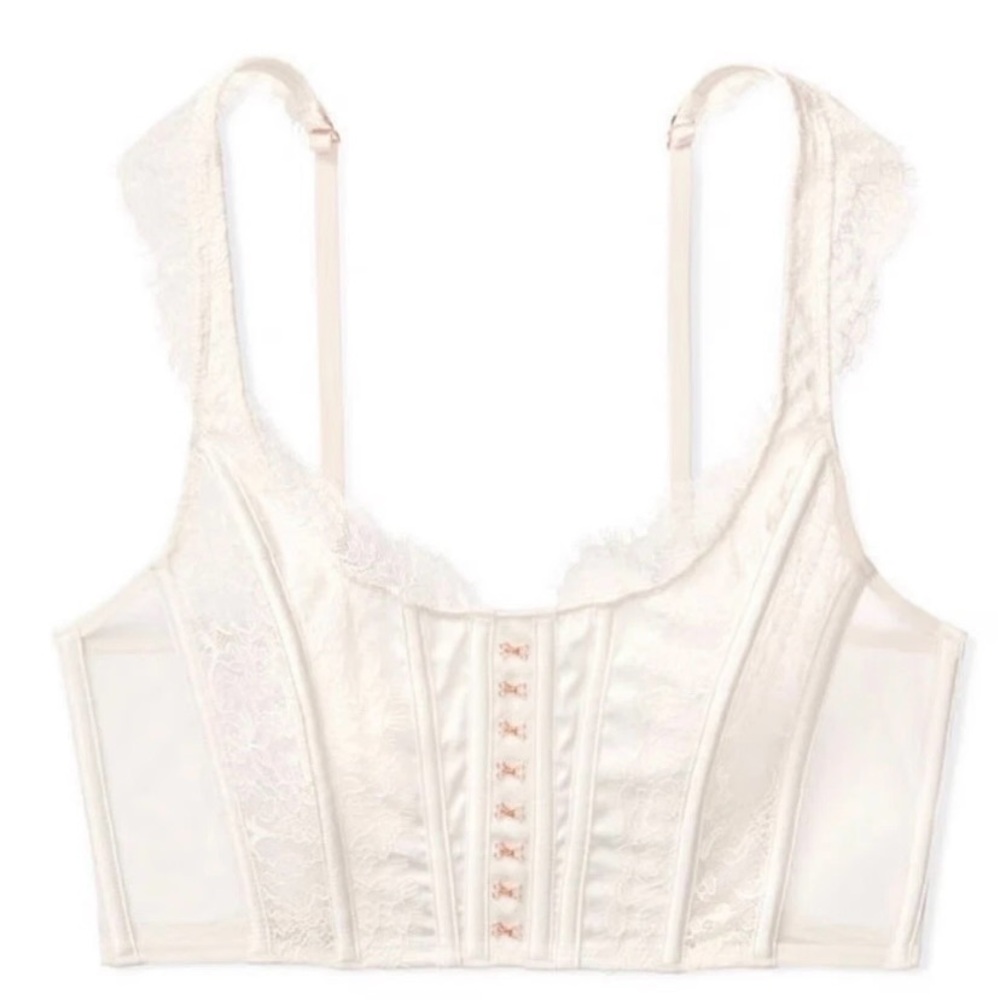 Victoria's Secret White Bra with Corset-Inspired Design and Wide Straps